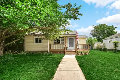 511 S Lawrence Street, Hobart, IN 46342 - Photo 3