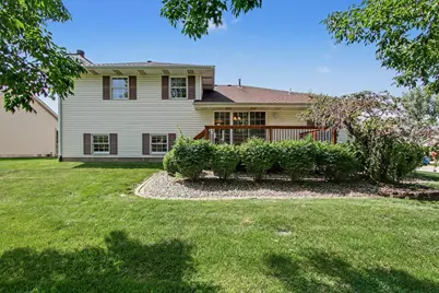 910 Doe Path Lane, Crown Point, IN 46307 - Photo 5