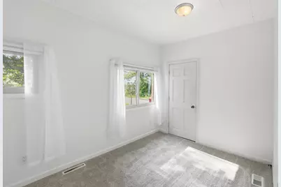 7100 W 129th Avenue, Cedar Lake, IN 46303 - Photo 15
