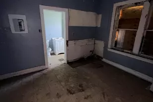 3685 Massachusetts St, Gary, IN 46409 - Photo 7