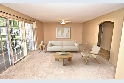 2288 Bordeaux Walk #D1, Highland, IN 46322 - Photo 5