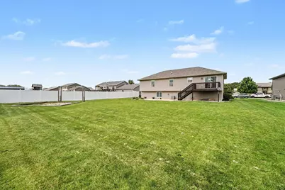 5787 W 172nd Place, Lowell, IN 46356 - Photo 25