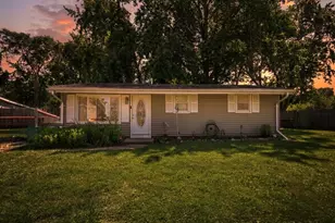 207 Lawndale Ave, La Porte, IN 46350 - Photo 1