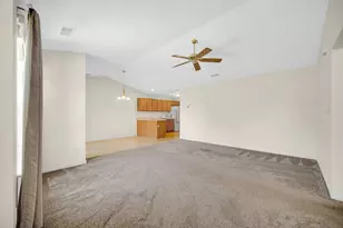 1024 N Woodlawn Ave, Griffith, IN 46319 - Photo 9