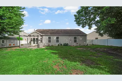 201 E Compton Street, New Carlisle, IN 46552 - Photo 25