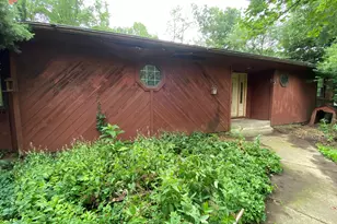 80 Tanglewood Trail, Valparaiso, IN 46385 - Photo 1