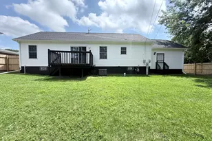 2244 W Taft St, Gary, IN 46404 - Photo 27