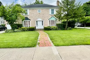 921 Strong Ave, Elkhart, IN 46514 - Photo 1