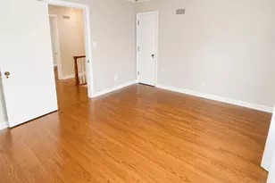 921 Strong Ave, Elkhart, IN 46514 - Photo 9