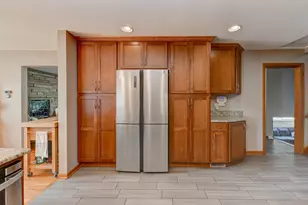 1210 Park Dr, Munster, IN 46321 - Photo 7