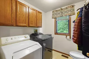 67 W 1050 N, Chesterton, IN 46304 - Photo 17