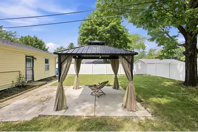 205 Chestnut Street, Michigan City, IN 46360 - Photo 5
