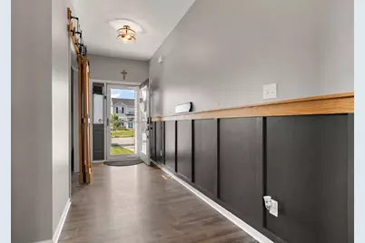 8289 W 171st Place, Lowell, IN 46356 - Photo 5