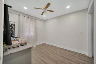 1121 Wright St, Gary, IN 46404 - Photo 13