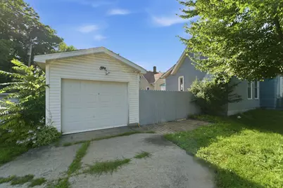 137 E Fulton Street, Michigan City, IN 46360 - Photo 21