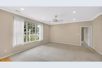 819 Manistee Avenue, Schererville, IN 46375 - Photo 11