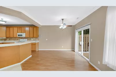 819 Manistee Avenue, Schererville, IN 46375 - Photo 7