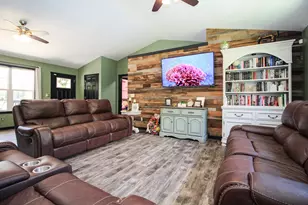 1174 E 1275 N, Wheatfield, IN 46392 - Photo 9