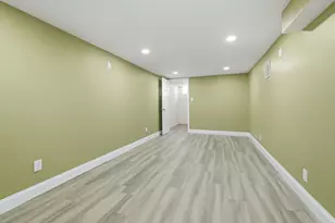 1001 Utah St, Gary, IN 46403 - Photo 13