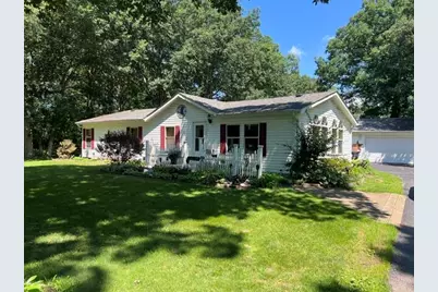 130 W 890 N, Wheatfield, IN 46392 - Photo 1