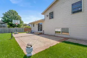 2994 Barberry Dr, Hobart, IN 46342 - Photo 25