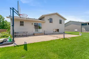 2994 Barberry Dr, Hobart, IN 46342 - Photo 23