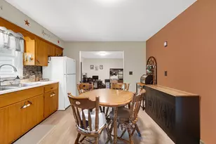 116 Hummingbird Ct, Trail Creek, IN 46360 - Photo 7
