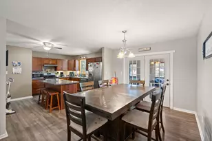 2731 40th Pl, Highland, IN 46322 - Photo 7