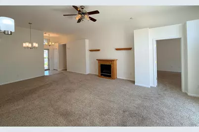 11141 Briarcliff Court, Crown Point, IN 46307 - Photo 9
