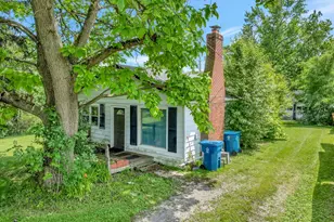 9409 W 77th Ave, Schererville, IN 46375 - Photo 1
