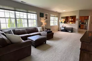 1242 Lily Ln, Schererville, IN 46375 - Photo 9