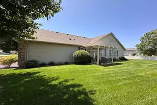 1242 Lily Ln, Schererville, IN 46375 - Photo 23