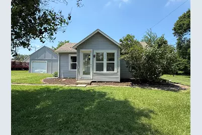 304 N Lincoln Street, Hebron, IN 46341 - Photo 1