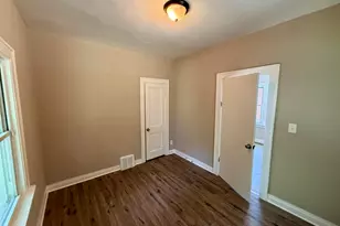 4229 Vermont St, Gary, IN 46409 - Photo 7