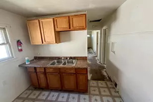 1453 W 17th Ave, Gary, IN 46407 - Photo 5