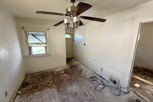 1453 W 17th Ave, Gary, IN 46407 - Photo 9