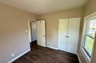 460 Hovey St, Gary, IN 46406 - Photo 11