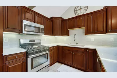 11031 Beacon Court, Saint John, IN 46373 - Photo 7