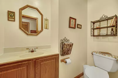 180 Primrose Circle, Chesterton, IN 46304 - Photo 17