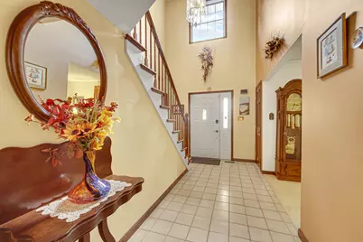 180 Primrose Circle, Chesterton, IN 46304 - Photo 3