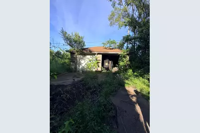 665 Fillmore Street, Gary, IN 46402 - Photo 9