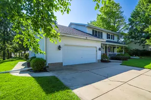 2241 Grand Ave, Schererville, IN 46375 - Photo 3