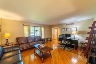 2241 Grand Ave, Schererville, IN 46375 - Photo 15