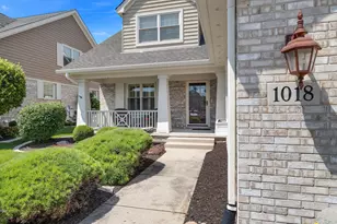 1018 Sterling Ct, Crown Point, IN 46307 - Photo 3