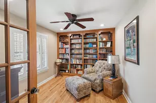 1018 Sterling Ct, Crown Point, IN 46307 - Photo 5