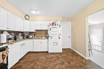 303 Miller Street, La Porte, IN 46350 - Photo 5