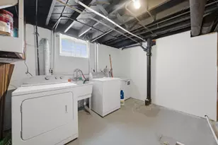 4152 Pierce St, Gary, IN 46408 - Photo 13
