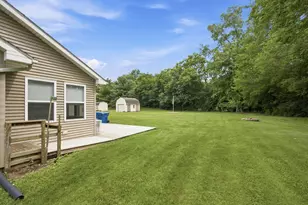 716-718 7th Street SW, Demotte, IN 46310 - Photo 5