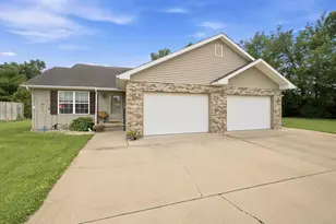 716-718 7th Street SW, Demotte, IN 46310 - Photo 9