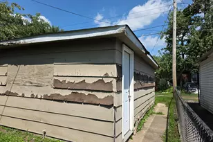 3725 Monroe St, Gary, IN 46408 - Photo 11